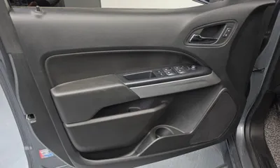ChevroletGMDaewoo Colorado 2021, 39266 км, за 15097.81 USD - фото 24