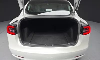 Tesla Model 3 2020, 50526 км, за 18566.79 USD - фото 19