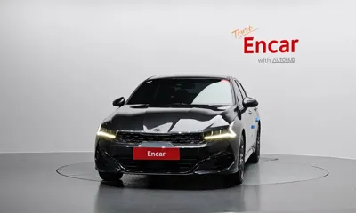 Kia K5 2021, 70471 км, за 12036.31 USD