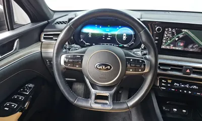 Kia K5 2021, 70471 км, за 12036.31 USD - фото 13
