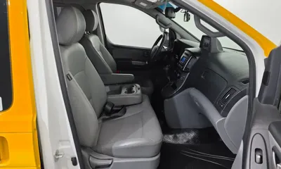 Hyundai Starex 2020, 127157 км, за 9977.68 USD - фото 11