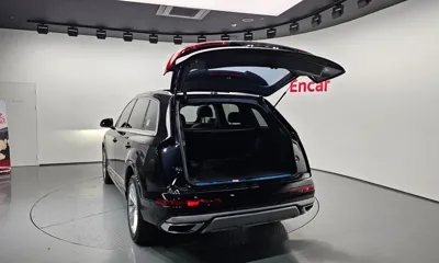 Audi Q7 2021, 103517 км, за 30936.03 USD - фото 20