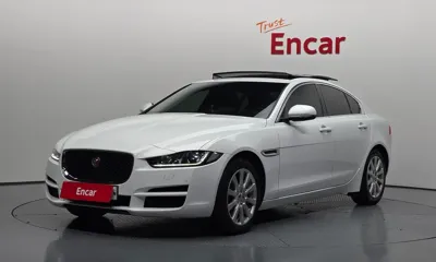 Jaguar XE · 2017 год
