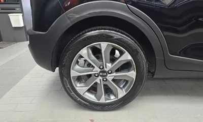 Kia Stonic 2019, 205442 км, за 5573.06 USD