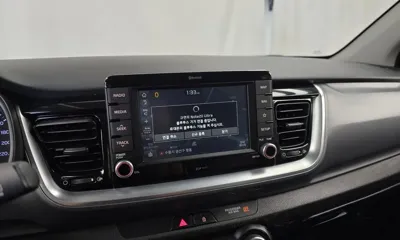 Kia Stonic 2019, 205442 км, за 5573.06 USD - фото 18
