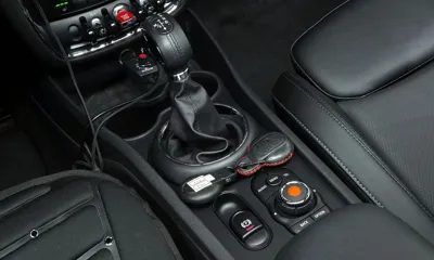MINI Clubman 2018, 74562 км, за 7752.45 USD - фото 9