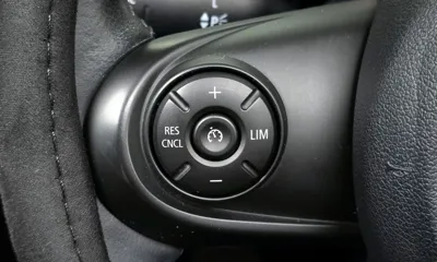 MINI Clubman 2018, 74562 км, за 7752.45 USD - фото 14