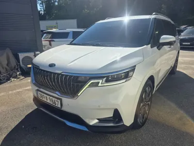 Kia Canival · 2021 год