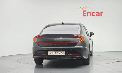 Hyundai Sonata 2022, 78350 км, за 10831.04 USD