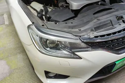 Toyota Reiz