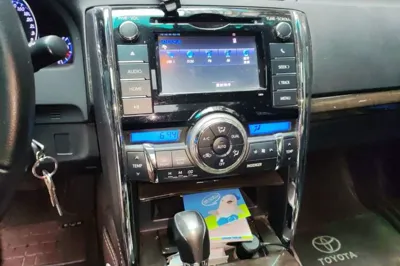 Toyota Reiz