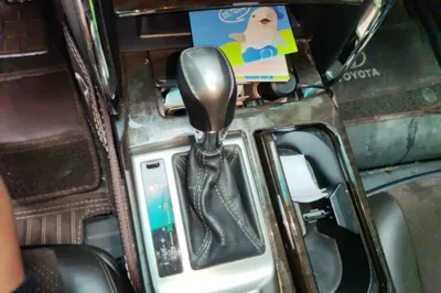 Toyota Reiz