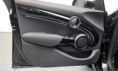 MINI Cooper 2023, 22843 км, за 17486.83 USD - фото 24