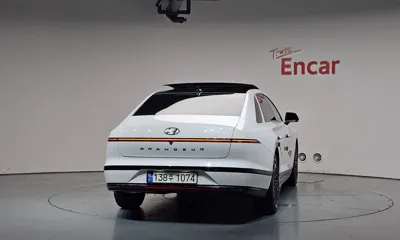 Hyundai Grandeur 2023, 19932 км, за 25713.93 USD