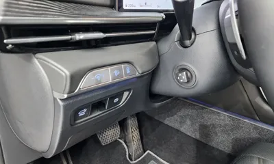 Genesis GV80 2024, 33404 км, за 45407.27 USD - фото 28