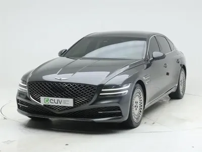 Genesis G80 · 2023 год