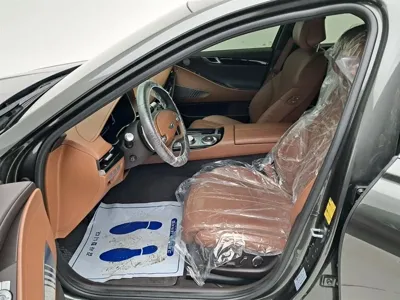 Genesis G80 2023, 79883 км, за 22974.92 USD - фото 11