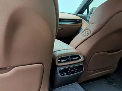 Genesis G80 2023, 79883 км, за 22974.92 USD - фото 16