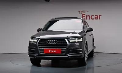 Audi Q7 2019, 76312 км, за 19437.03 USD