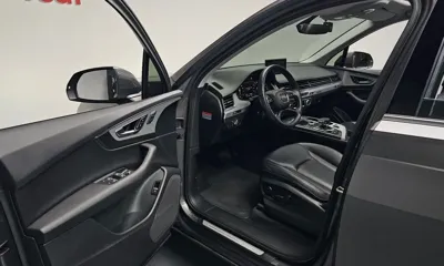 Audi Q7 2019, 76312 км, за 19437.03 USD - фото 10
