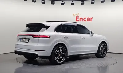 Porsche Cayenne 2020, 56915 км, за 54046.99 USD