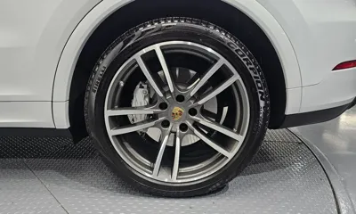 Porsche Cayenne 2020, 56915 км, за 54046.99 USD