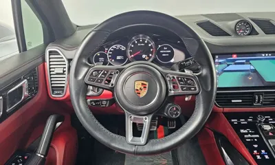 Porsche Cayenne 2020, 56915 км, за 54046.99 USD - фото 13