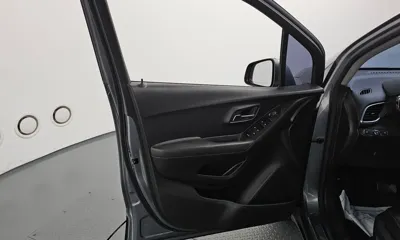 ChevroletGMDaewoo Trax 2019, 55881 км, за 6940.78 USD - фото 24
