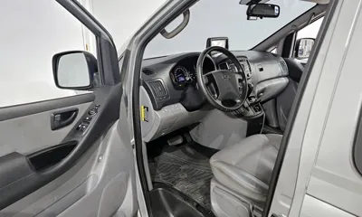 Hyundai Starex 2020, 118127 км, за 9524.43 USD - фото 11