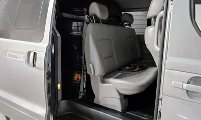 Hyundai Starex 2020, 118127 км, за 9524.43 USD - фото 12