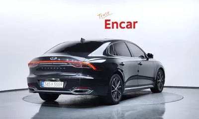 Hyundai Grandeur 2020, 83612 км, за 14626.53 USD
