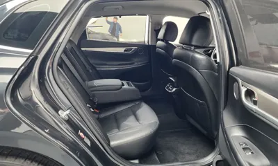 Hyundai Grandeur 2020, 83612 км, за 14626.53 USD - фото 11