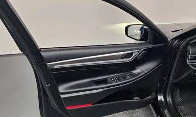 Hyundai Grandeur 2020, 83612 км, за 14626.53 USD - фото 24