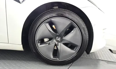 Tesla Model 3 2020, 112018 км, за 18905.08 USD - фото 21