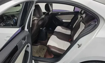 Volkswagen Jetta 2014, 114205 км, за 3216.49 USD - фото 12