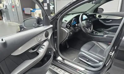 Mercedes-Benz GLC-Class 2021, 65495 км, за 27023.5 USD - фото 10