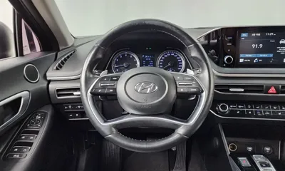 Hyundai Sonata 2020, 74938 км, за 9518.18 USD - фото 13