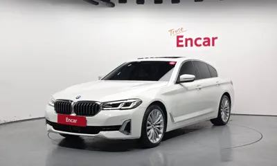 BMW 5-Series · 2023 год