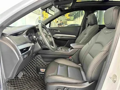 Cadillac XT4 2023, 74300 км, за 15750.92 USD