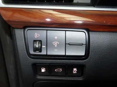 Kia K7 2016, 69308 км, за 7488.44 USD - фото 14
