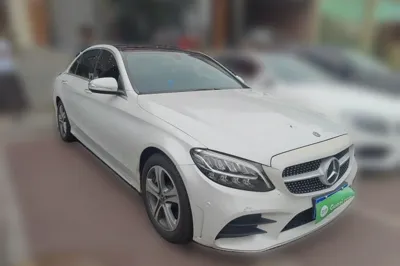 Mercedes-Benz C-Class 2019, 73100 км, за 17470 USD