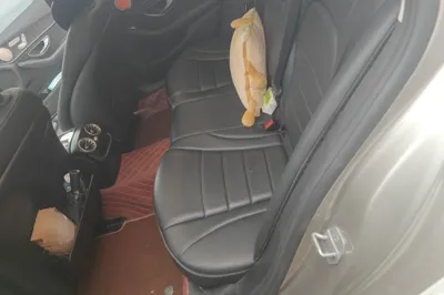 Mercedes-Benz C-Class 2019, 73100 км, за 17470 USD - фото 17