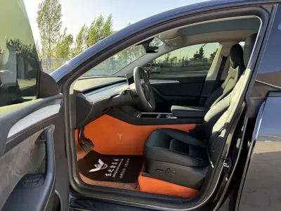 Tesla Model Y 2024, 58000 км, за 26264.05 USD - фото 7