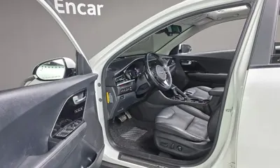 Kia Niro 2021, 112664 км, за 12913.9 USD - фото 12