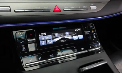 Hyundai Grandeur 2020, 151159 км, за 12827.37 USD - фото 32