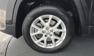 Jeep Cherokee 2016, 127552 км, за 4791.91 USD