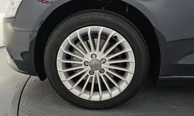 Audi A4 2014, 74693 км, за 4234.53 USD
