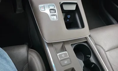 Hyundai Grandeur 2022, 96087 км, за 12703.59 USD - фото 9