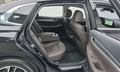 Hyundai Grandeur 2022, 96087 км, за 12703.59 USD - фото 11