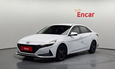 Hyundai Avante · 2023 год